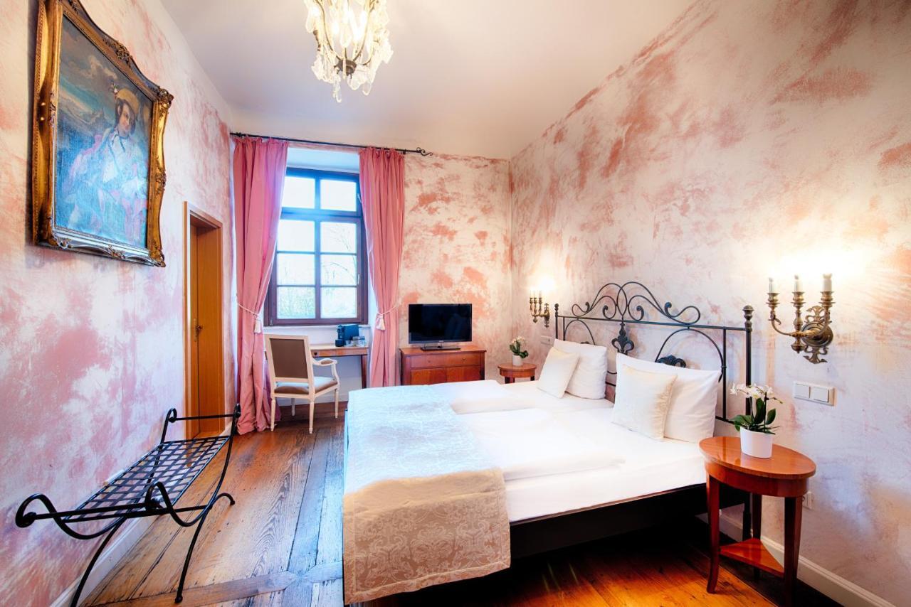 Hotel Schloss Lehen Bad Friedrichshall Exterior foto