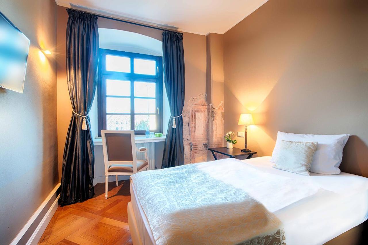 Hotel Schloss Lehen Bad Friedrichshall Exterior foto